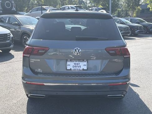 Used 2019 Volkswagen Tiguan SEL w/ 3rd Row Seat Package AWD/4WD image 7