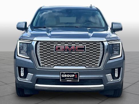 Used 2021 GMC Yukon XL Denali w/ Denali Premium Package RWD image 4