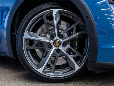 Certified 2023 Porsche Taycan Turbo image 17