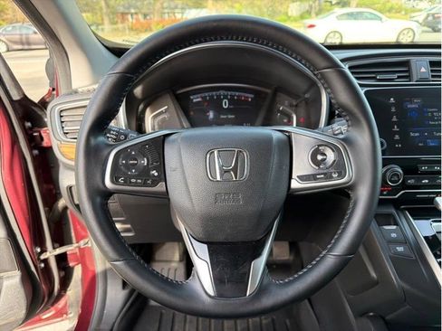 Used 2018 Honda CR-V Touring image 16