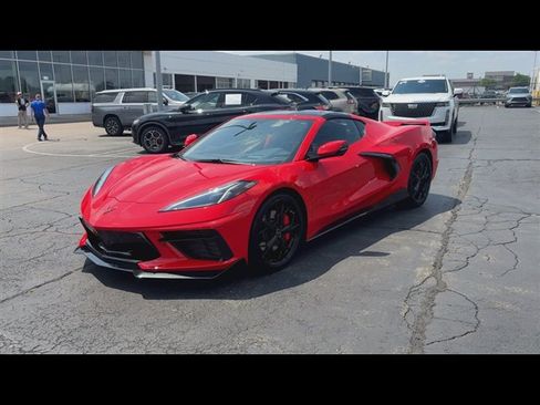 Certified 2021 Chevrolet Corvette Stingray Premium Cpe w/ Z51 Performance Package RWD image 4