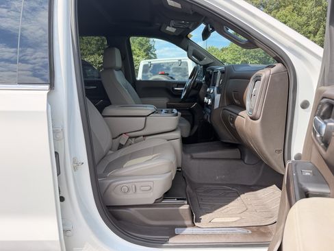 Used 2021 GMC Sierra 1500 SLT AWD/4WD image 32