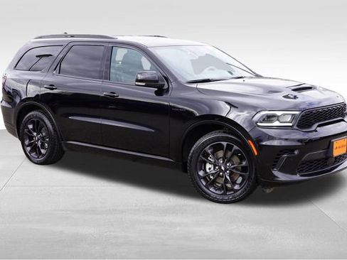 Used 2025 Dodge Durango R/T AWD/4WD image 2
