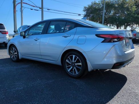 Used 2025 Nissan Versa SV w/ Trunk Package image 6