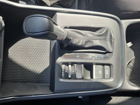 Certified 2024 Honda CR-V EX image 30