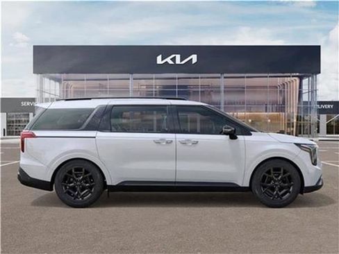 New 2026 Kia Carnival SX image 7