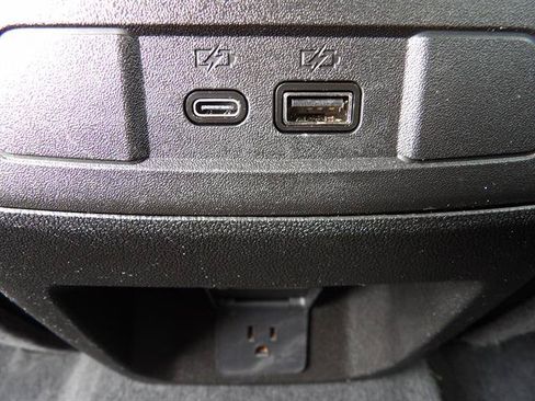Certified 2024 GMC Canyon AT4 w/ Canyon Safety Plus Package AWD/4WD image 30