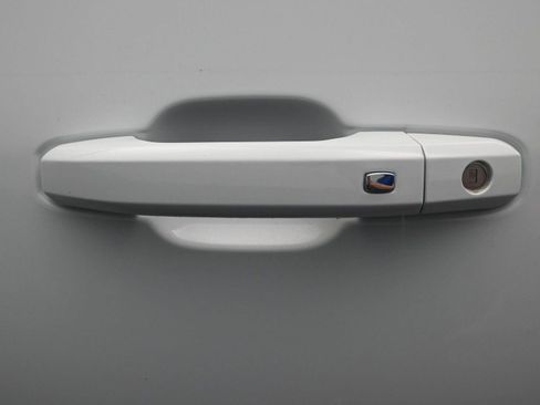 Used 2026 GMC Sierra 2500 AT4X image 20