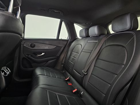 Certified 2022 Mercedes-Benz GLC 300 GLC 300 w/ Multimedia Package Lite image 24