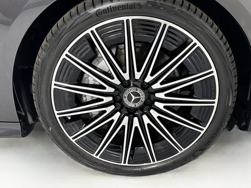 Certified 2025 Mercedes-Benz CLE 300 4MATIC Coupe image 30