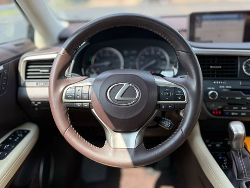 Used 2019 Lexus RX 350 AWD w/ Navigation Package image 17