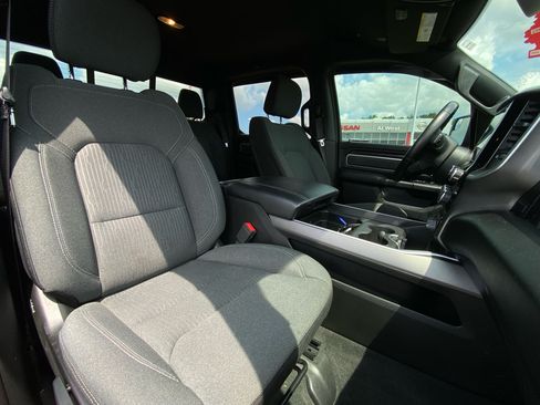Used 2021 RAM 1500 Big Horn AWD/4WD image 14