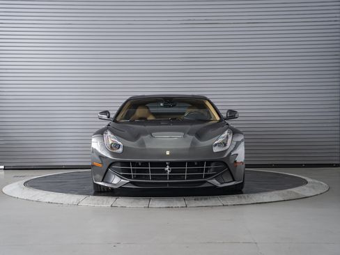 Used 2014 Ferrari F12 Berlinetta RWD image 8