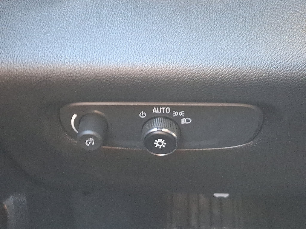 Certified 2023 Chevrolet Traverse RS AWD/4WD image 24