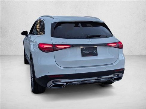 Used 2026 Mercedes-Benz GLC 300 image 8
