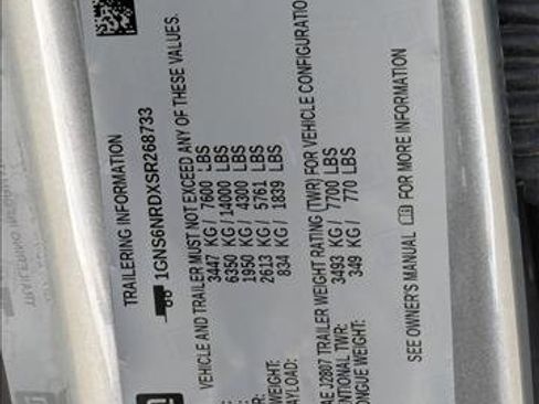 Used 2025 Chevrolet Tahoe LT image 26