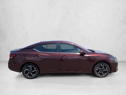Used 2024 Nissan Sentra SV FWD image 4