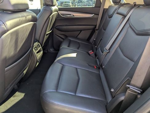 Used 2019 Cadillac XT5 Premium Luxury image 18