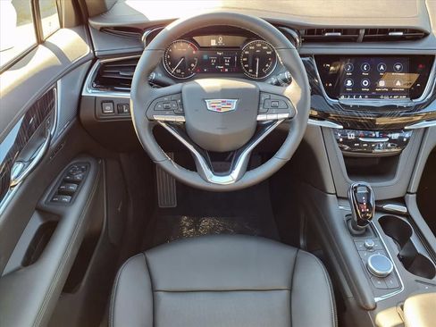New 2025 Cadillac XT6 Premium Luxury w/ LPO, Floor Liner Package image 10