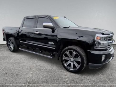 Used 2017 Chevrolet Silverado 1500 High Country AWD/4WD image 2