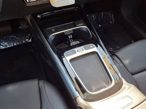 New 2026 Mercedes-Benz GLA 250 GLA 250 image 7
