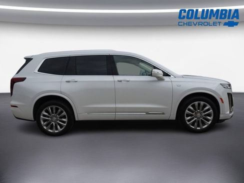 Used 2024 Cadillac XT6 Premium Luxury w/ LPO, Floor Liner Package AWD/4WD image 2