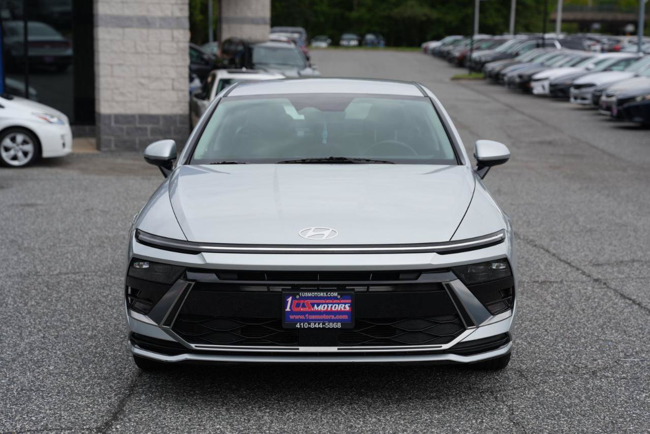Used 2025 Hyundai Sonata SEL FWD image 2