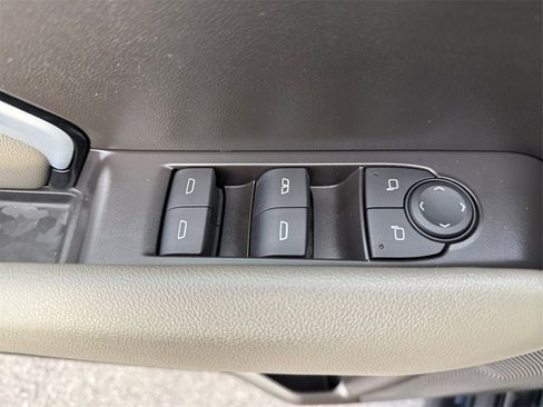 Used 2024 Chevrolet Colorado ZR2 w/ ZR2 Convenience Package III image 25