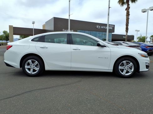 Used 2025 Chevrolet Malibu LS image 6