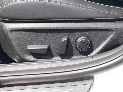 Used 2026 Genesis G70 2.5T Prestige AWD/4WD image 13