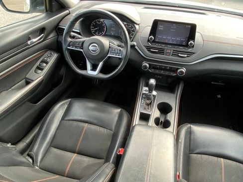 Used 2021 Nissan Altima 2.5 SR FWD image 19