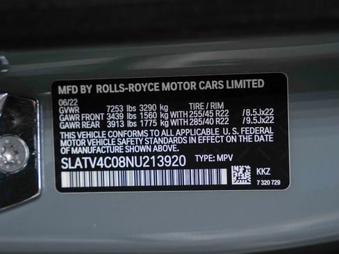 Used 2022 Rolls-Royce Cullinan w/ Dark Exterior Package AWD/4WD image 69