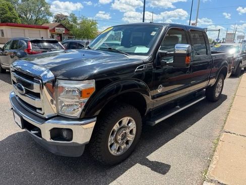 Used 2016 Ford F250 Lariat w/ Lariat Ultimate Package AWD/4WD image 3