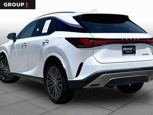 Used 2023 Lexus RX 350 FWD w/ Cold Area Package image 10