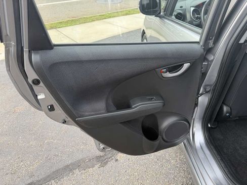 Used 2009 Honda Fit Sport image 14