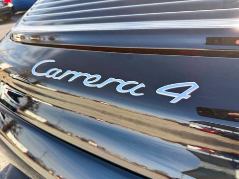 Used 2000 Porsche 911 Carrera 4 image 15