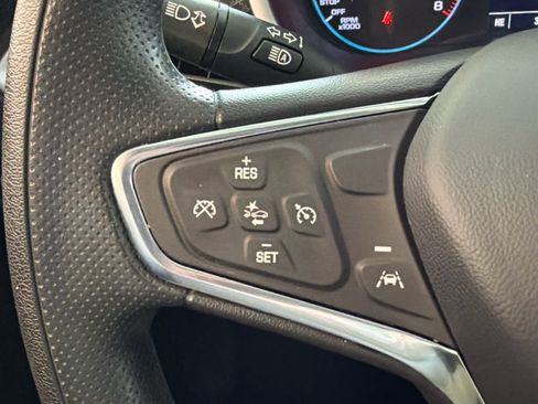 Used 2023 Chevrolet Malibu LT FWD image 32