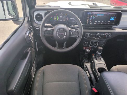 Used 2025 Jeep Wrangler Unlimited Sport S 4xe image 17