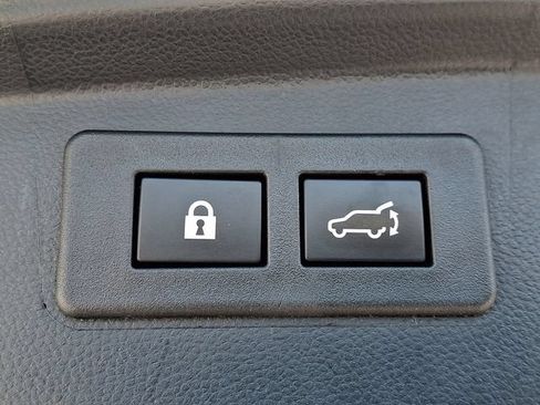 Used 2023 Subaru Outback Limited AWD/4WD image 32