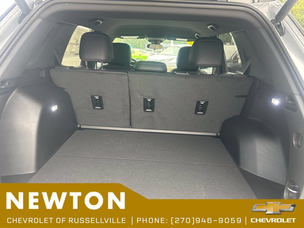 New 2027 Chevrolet Equinox ACTIV w/ Convenience Package III FWD image 38