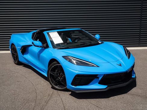 Used 2025 Chevrolet Corvette Stingray Preferred Cpe w/ 2LT RWD image 20