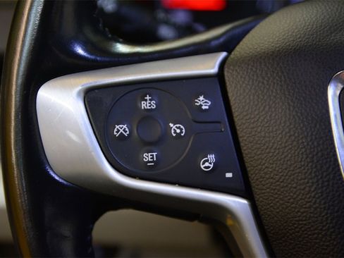 Used 2020 GMC Terrain SLT w/ Preferred Package image 18