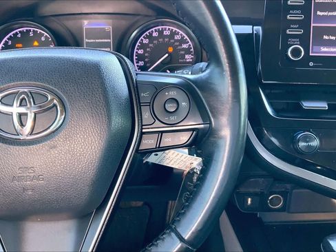 Used 2021 Toyota Camry SE image 22