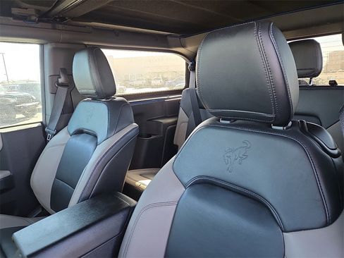 Certified 2023 Ford Bronco Wildtrak image 18
