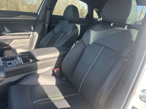 Used 2025 Kia K5 GT image 15