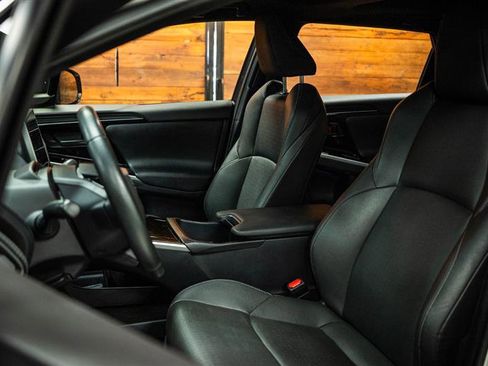 Used 2024 Toyota bZ4X AWD w/ Weather Package image 10