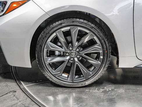 Certified 2025 Toyota Corolla SE FWD image 10