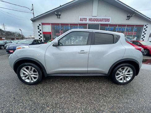 Used 2013 Nissan Juke SV image 11