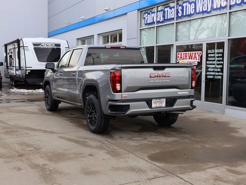 New 2026 GMC Sierra 1500 Elevation image 8