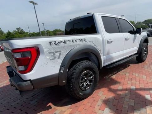 Used 2022 Ford F150 Raptor w/ Raptor 37 Performance Package AWD/4WD image 9